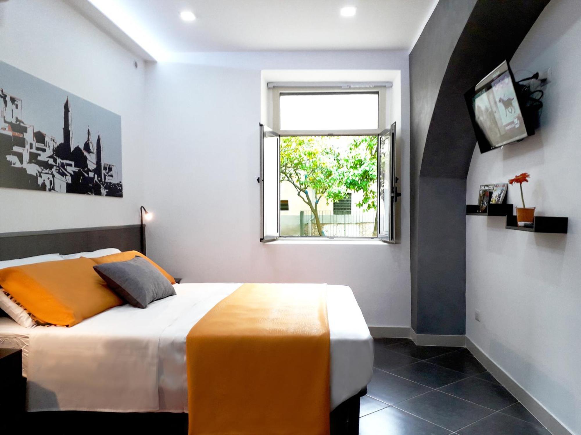 Alcentro Orange Home Venafro Bagian luar foto